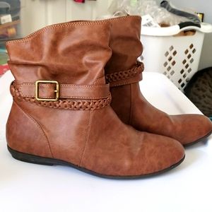 American Eagle Brown Leather Boots
